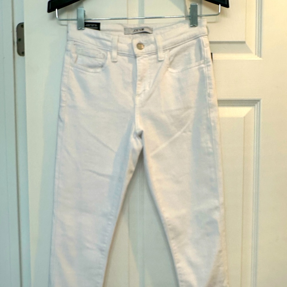 Joe’s White skinny jeans size 25 with tags